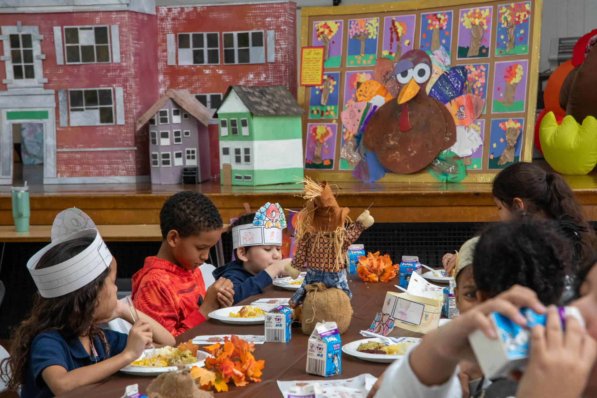Columbus Park students enjoy a Thanksgiving feast.